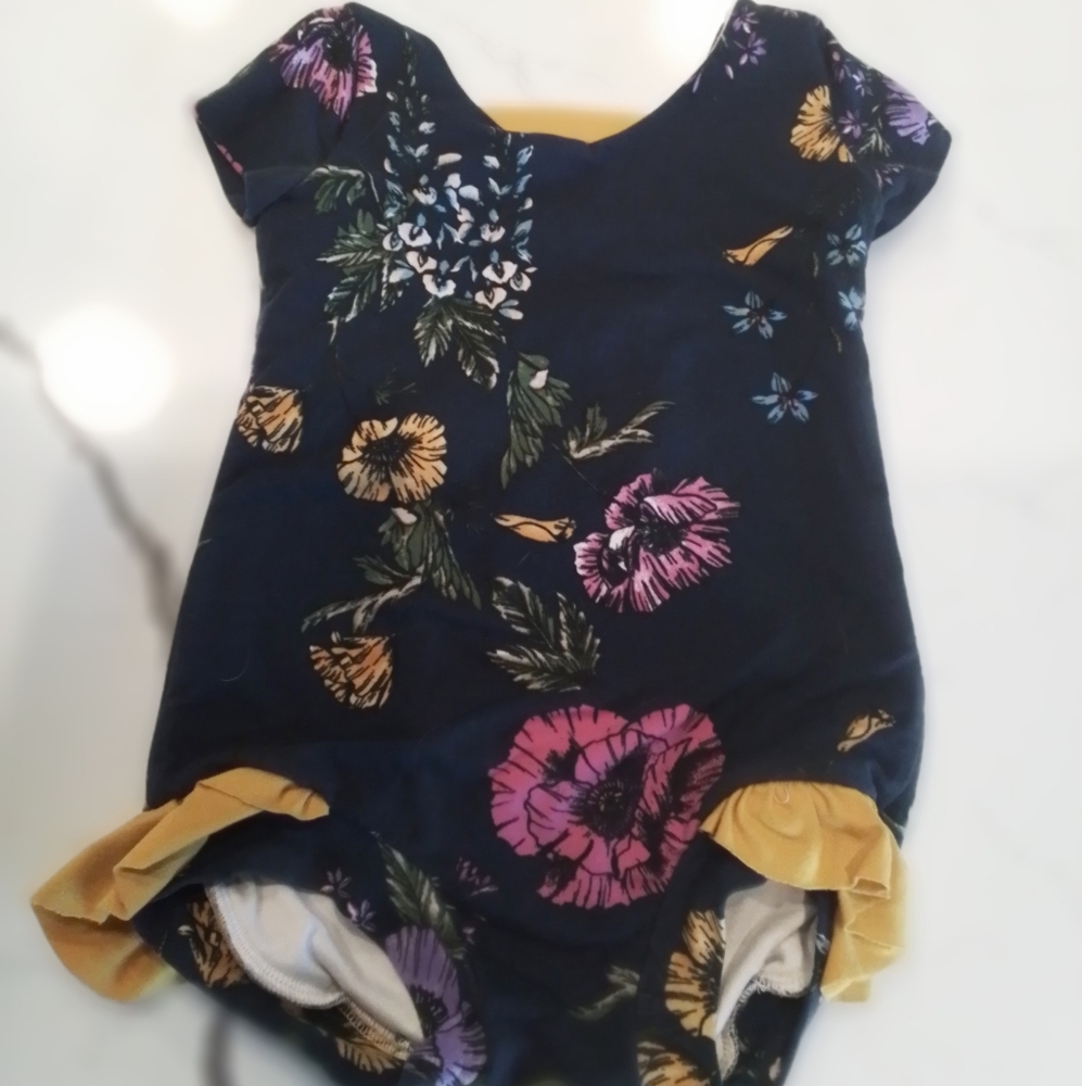 Busybod Leo Size 3